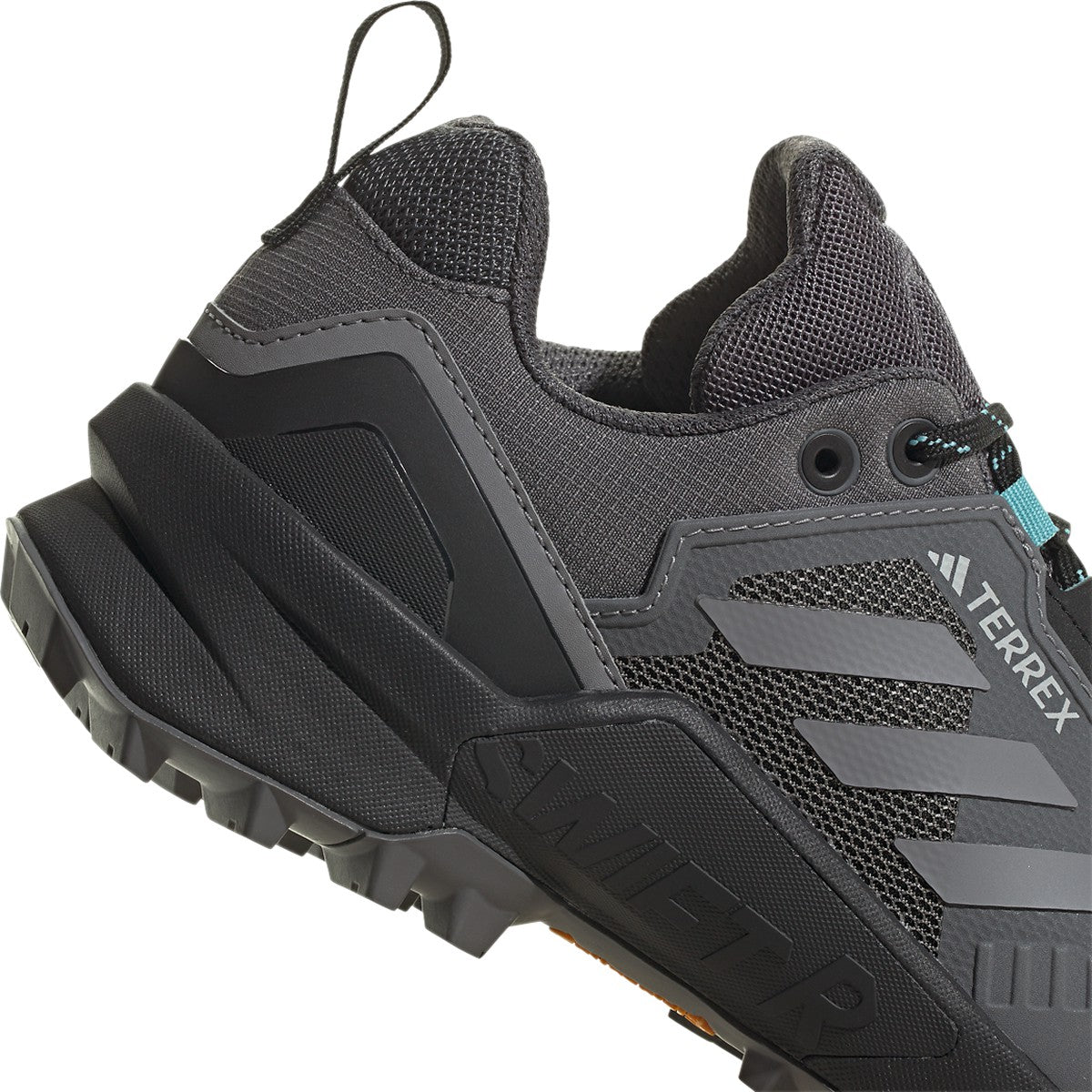 adidas Women's Terrex Swift R3 W Sneakers