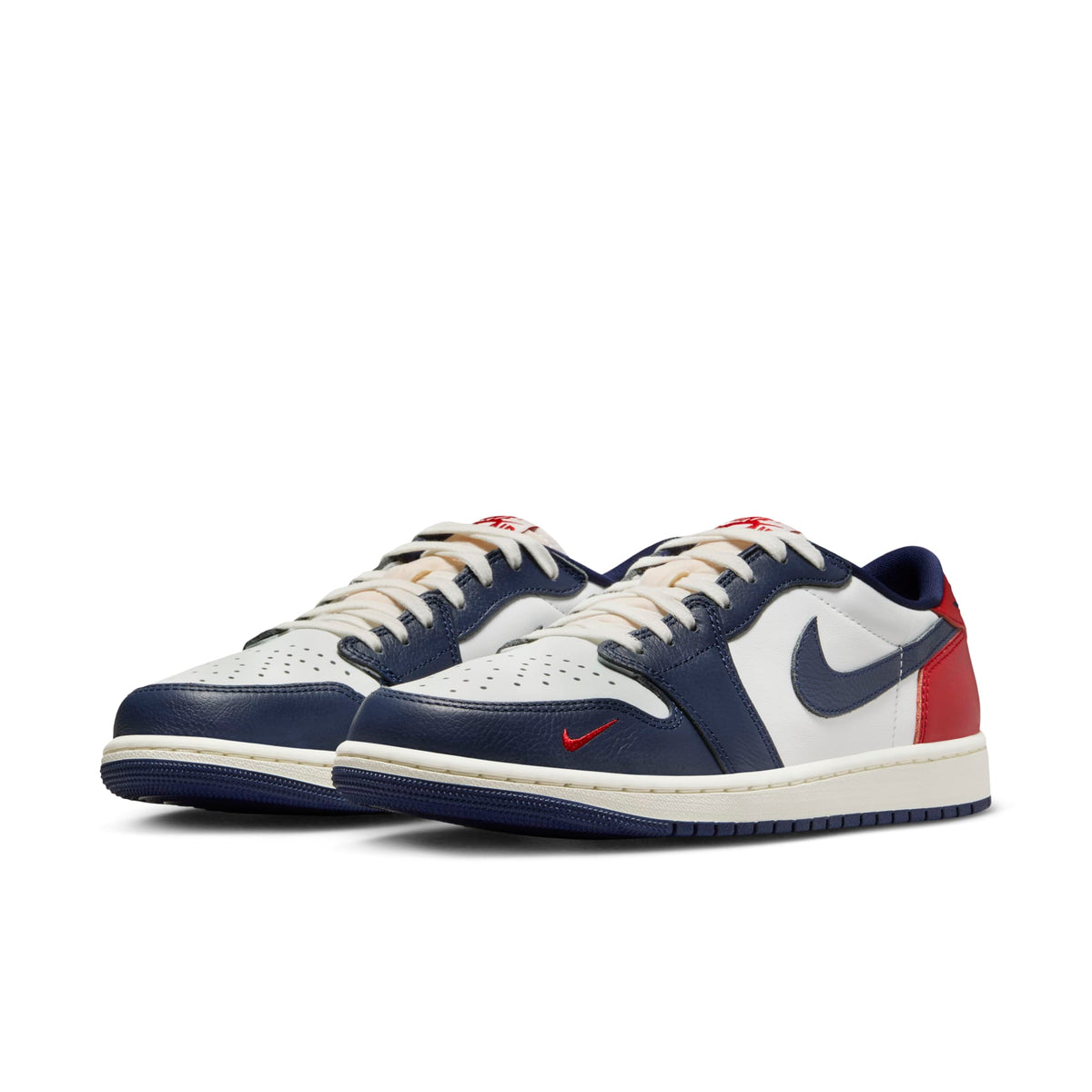 Air Jordan Men's Retro 1 Low 'Gym Red & Midnight Navy' Sneakers
