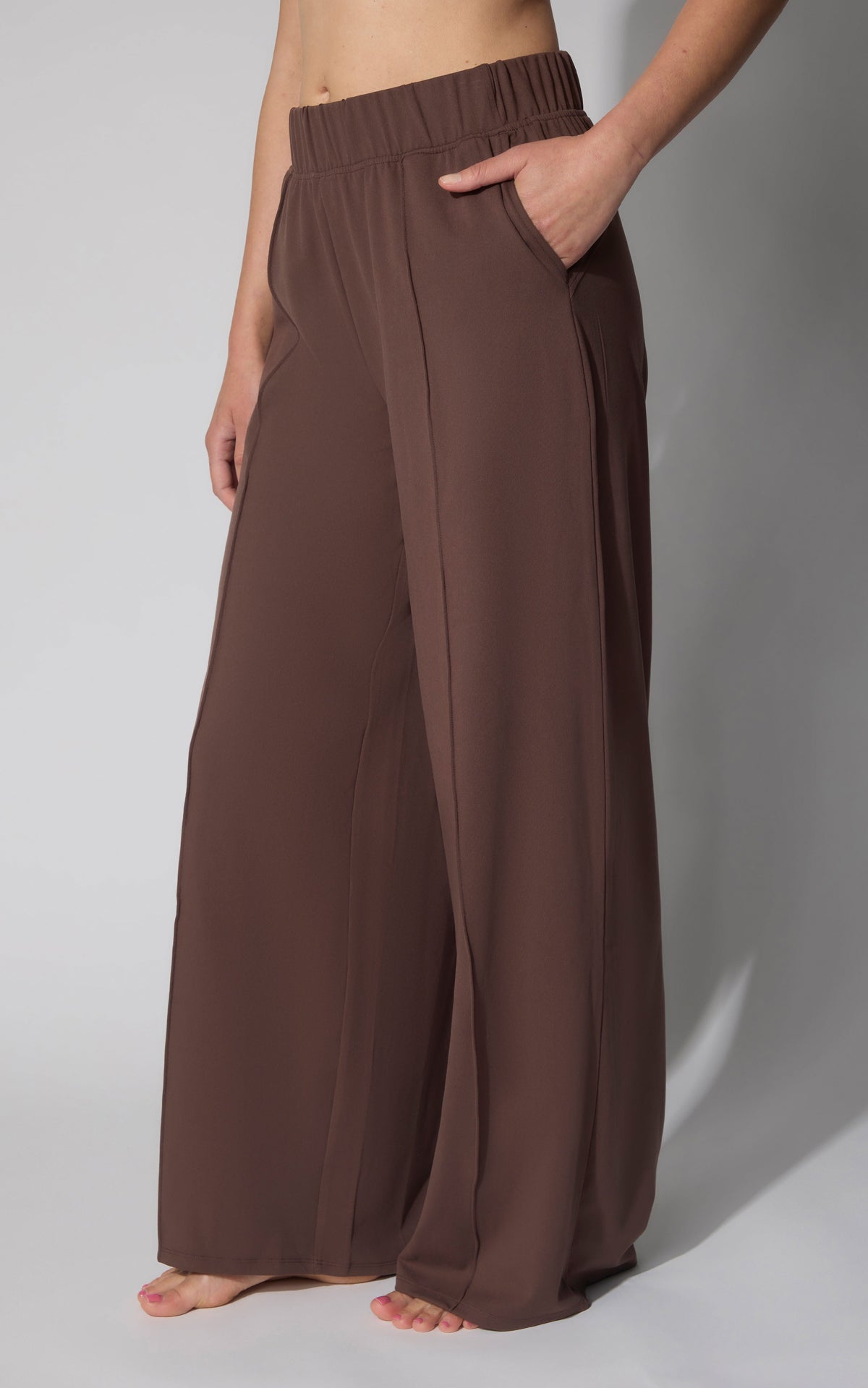 90 Degree by Reflex Lux La Brea Pintuck Pant