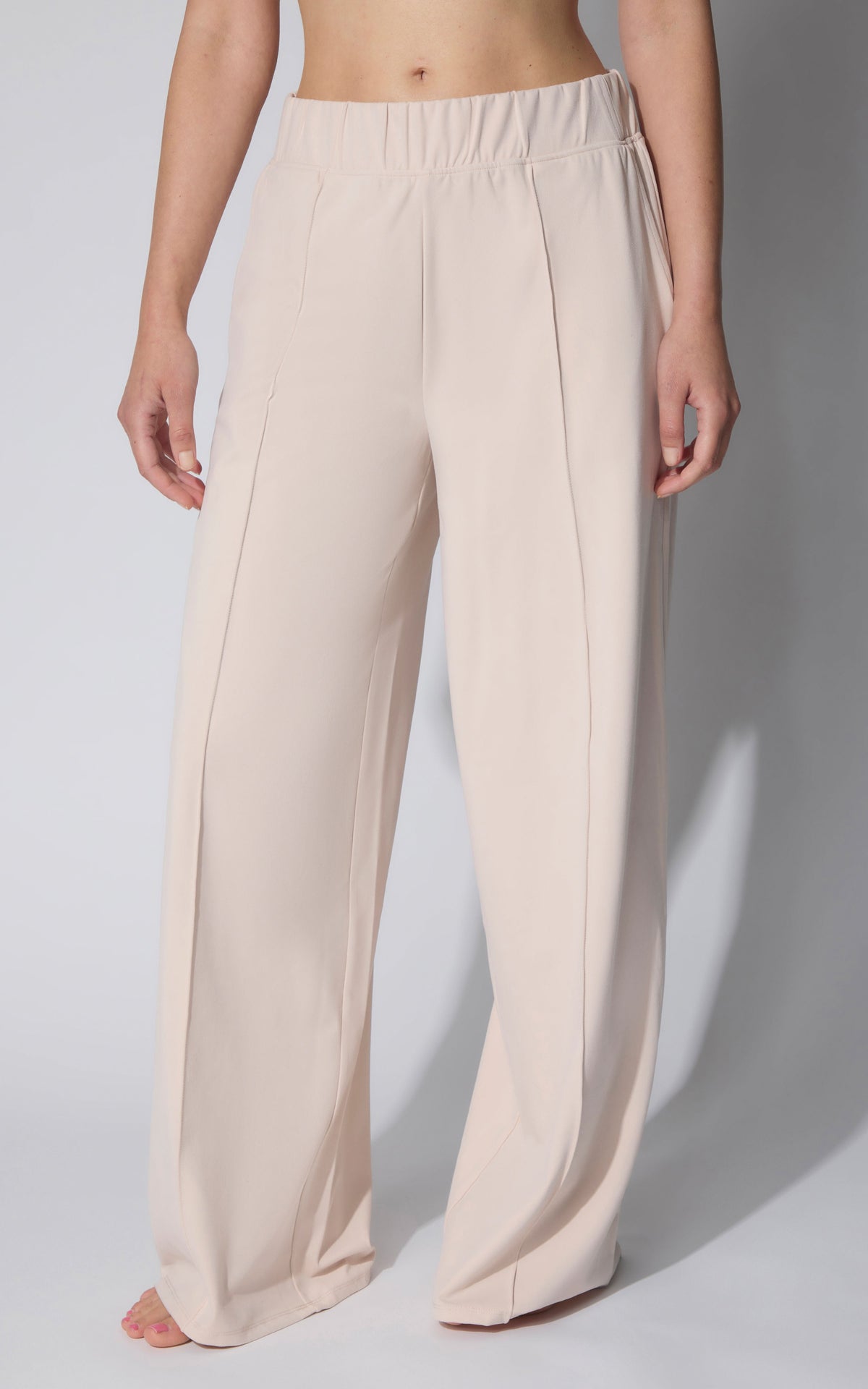 90 Degree by Reflex Lux La Brea Pintuck Pant