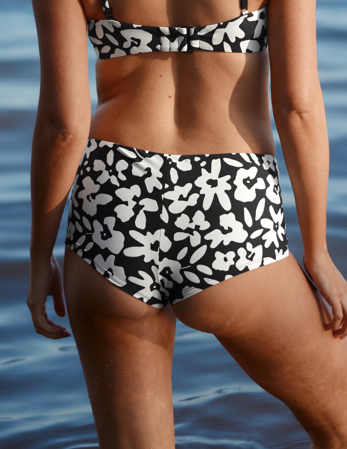 Sculpt Cheeky Low Rise Swim Bottom