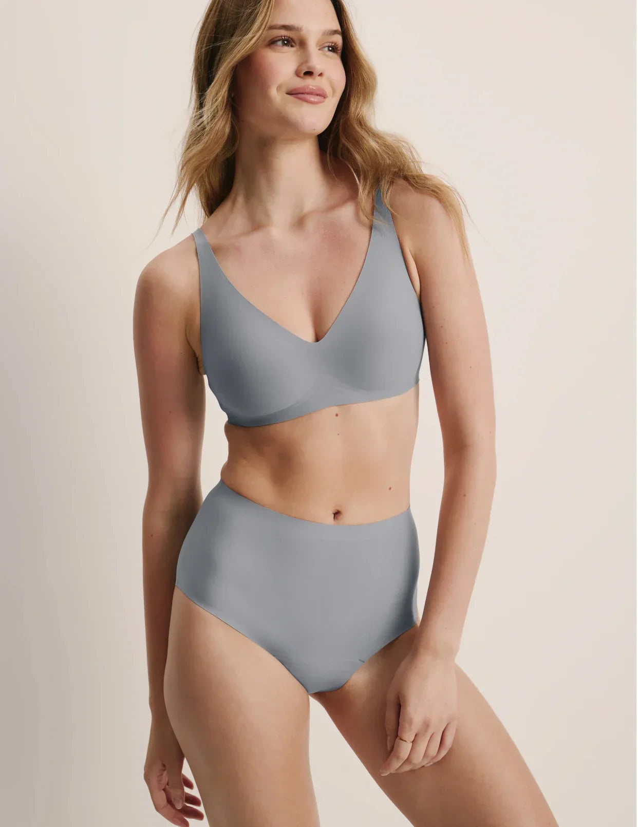 Revolution V-Neck Bra - Last Call
