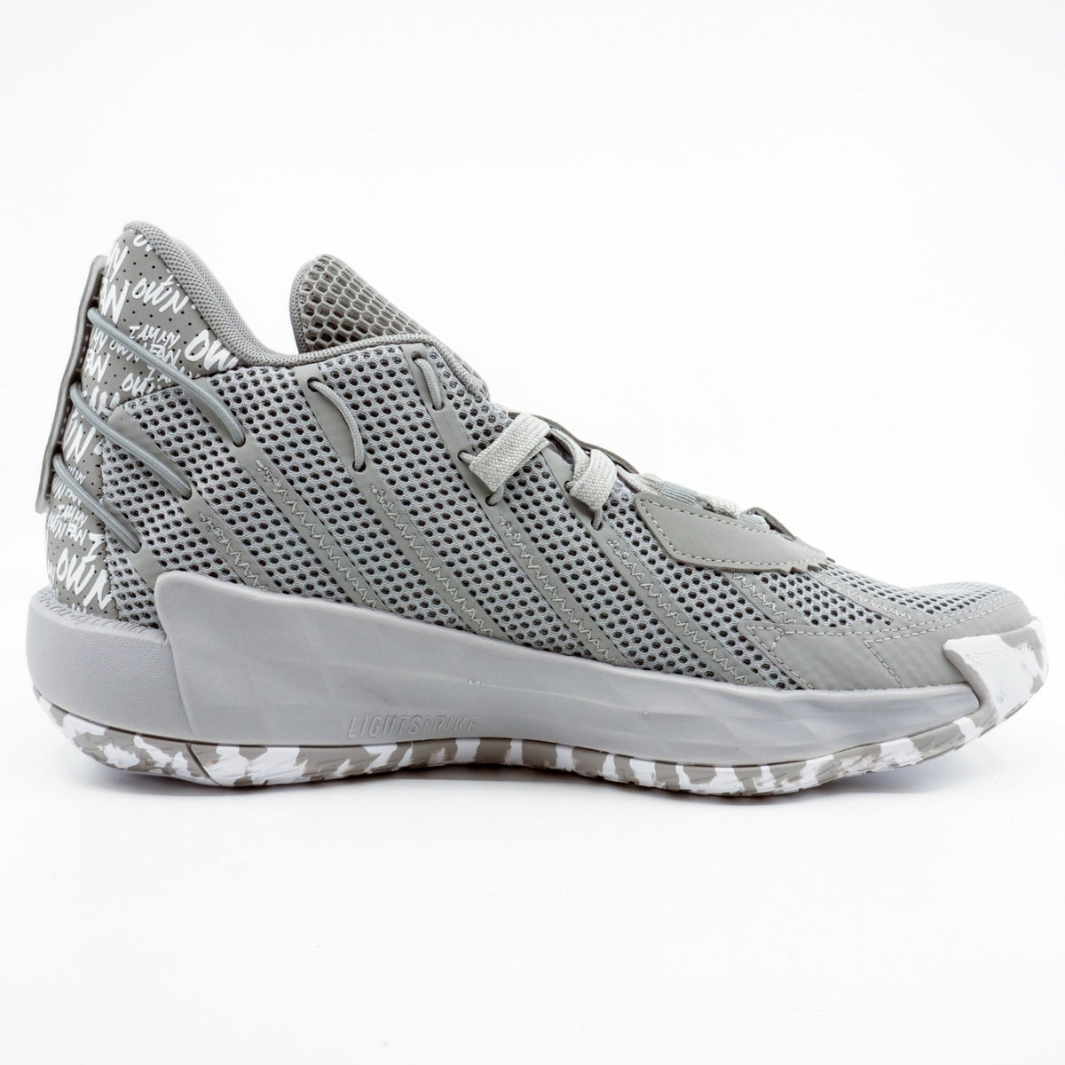 adidas Men's Dame 7 Sneakers