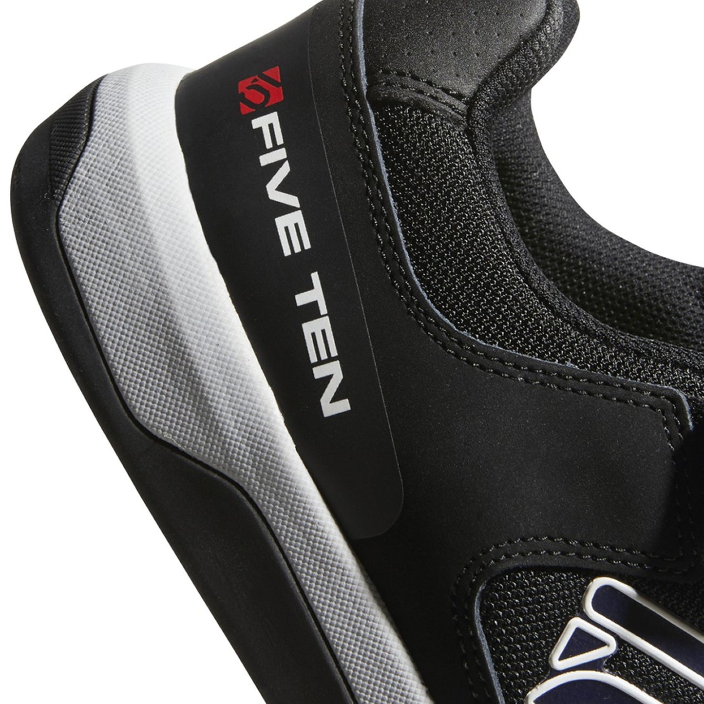 adidas Men's Five Ten 5.10 Hellcat Sneakers