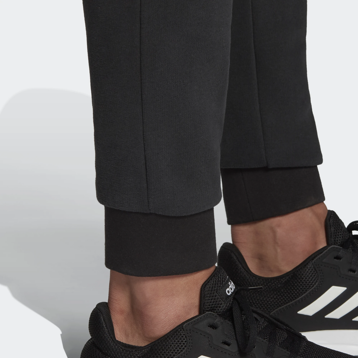 adidas Men's Brilliant Basics Pants