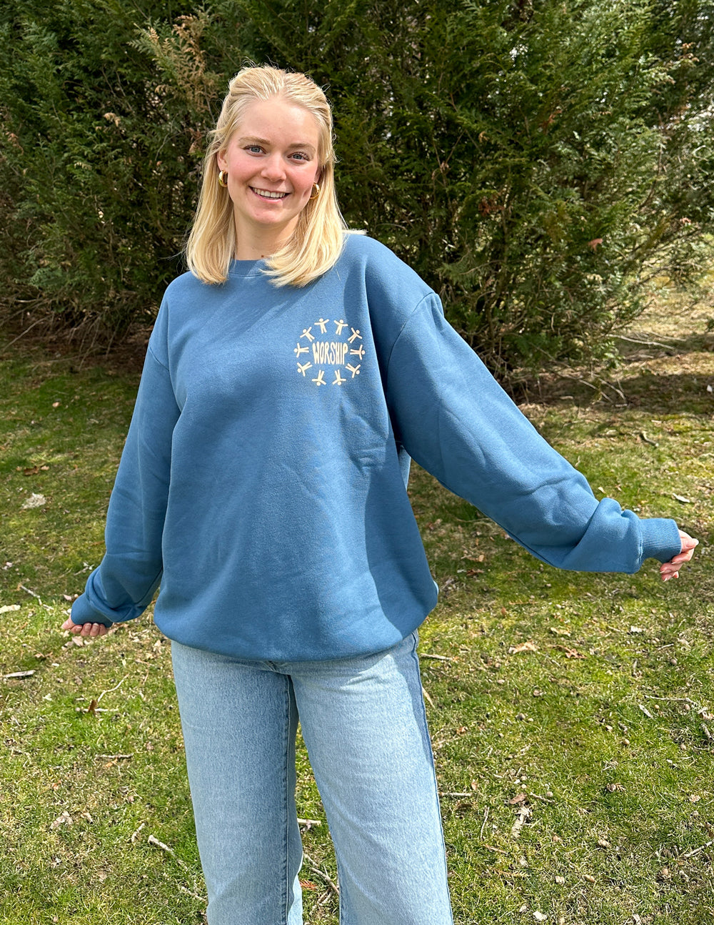 Elevated Faith Made to Worship Unisex Crewneck
