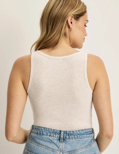 Modal Rib Tank