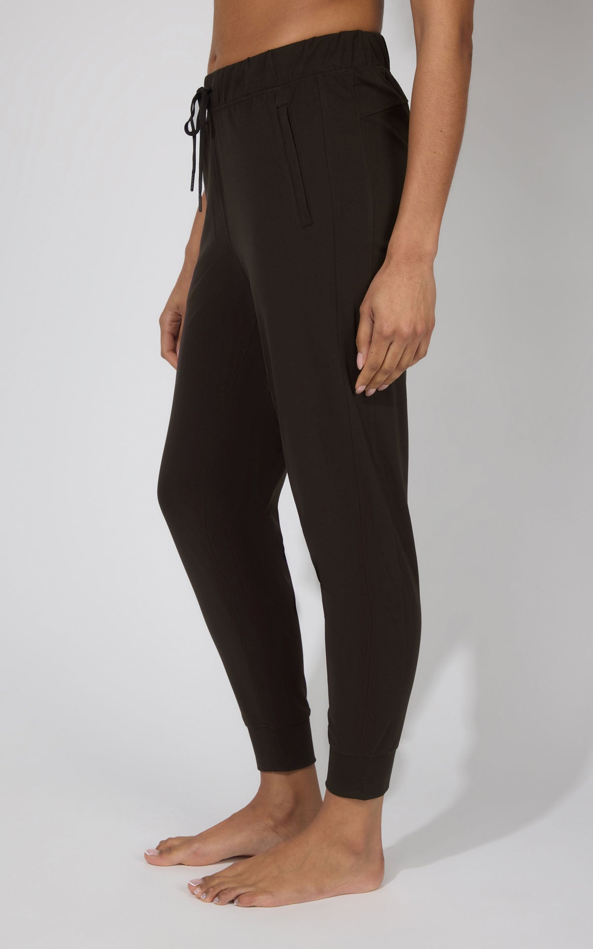 90 Degree by Reflex Lux Avenue Side Pocket Jogger