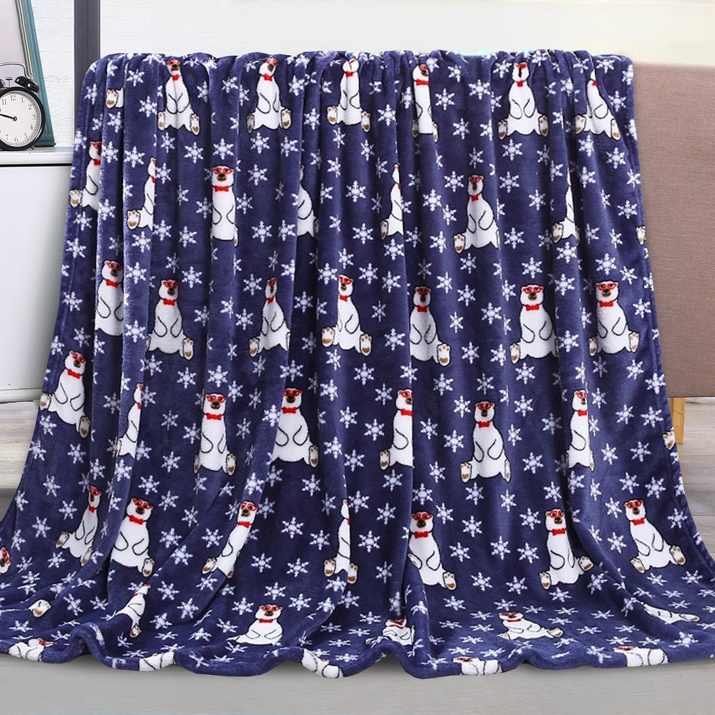 Elegant Comfort 50" x 60" Holiday Velvet Plush Blanket Throw - 50 x 60 inches