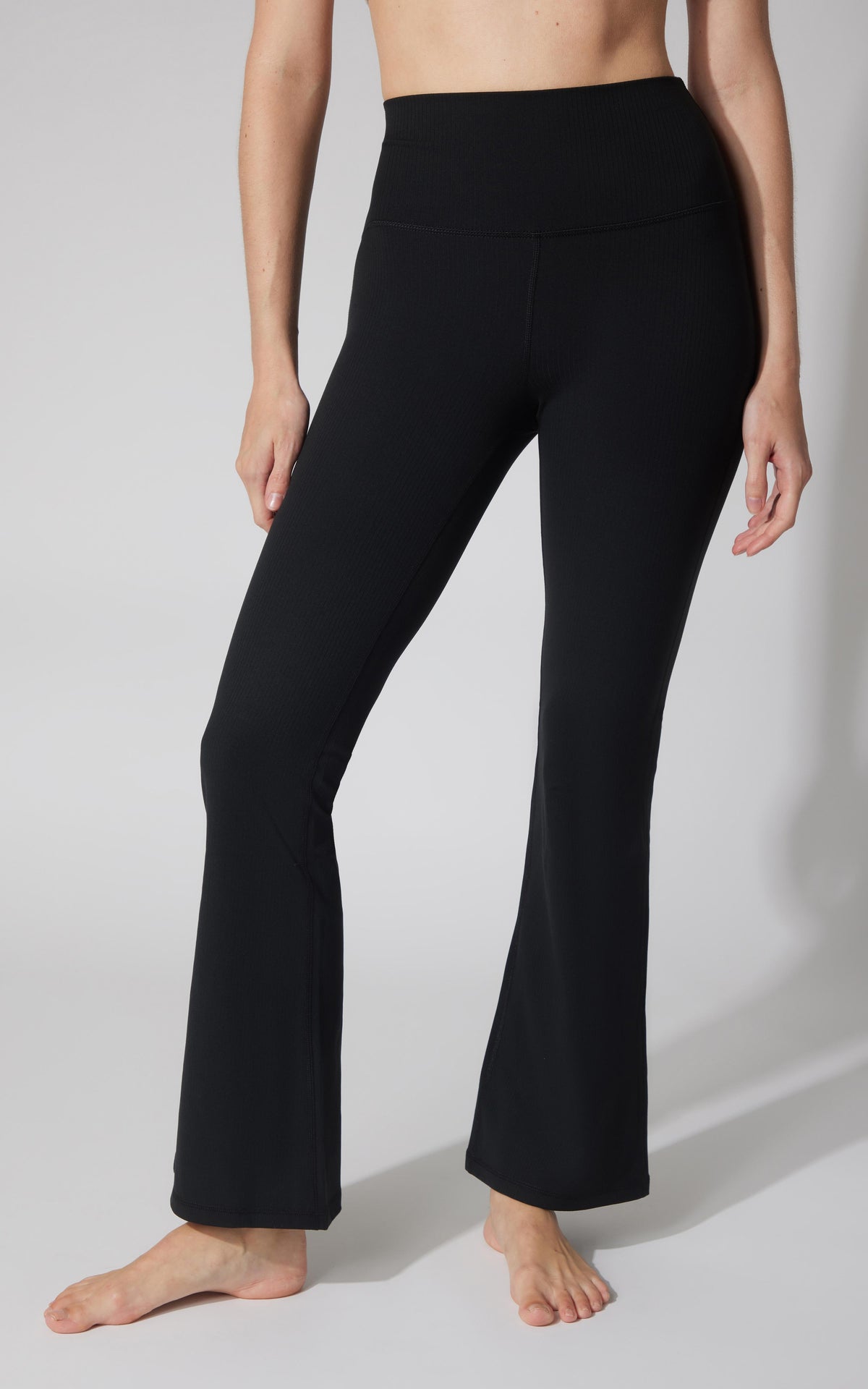 90 Degree by Reflex Felix Ribbed Elastic Free Waist 7/8 Flare Leg Pant