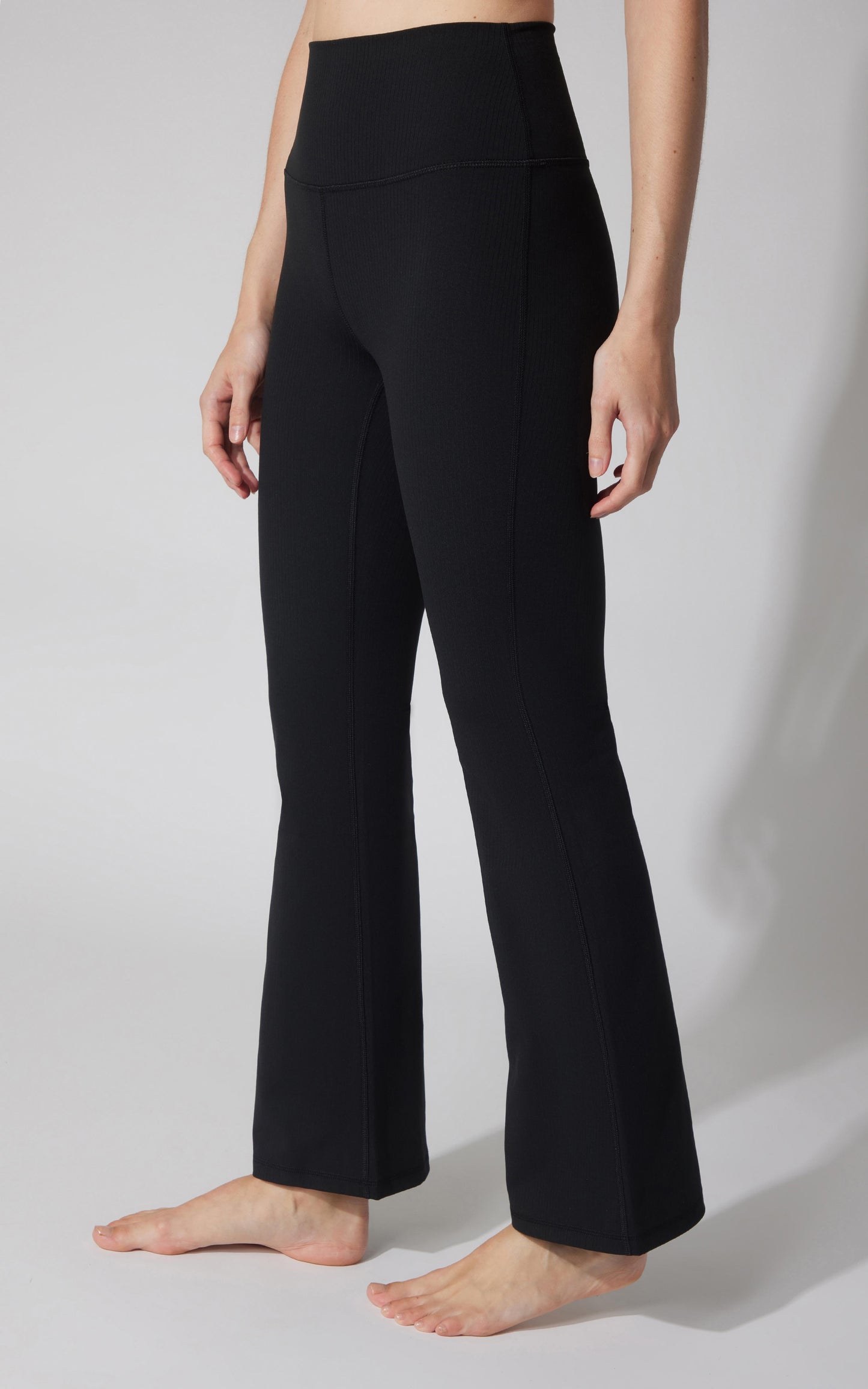 90 Degree by Reflex Felix Ribbed Elastic Free Waist 7/8 Flare Leg Pant