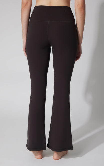 90 Degree by Reflex Felix Ribbed Elastic Free Waist 7/8 Flare Leg Pant