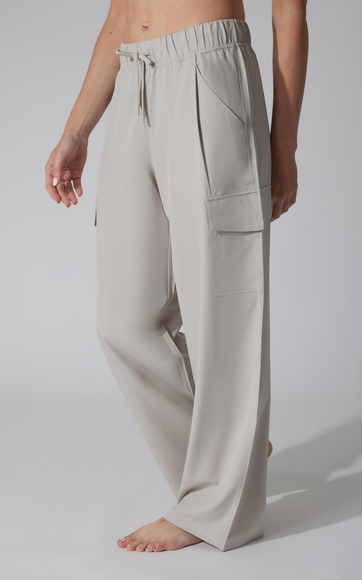 90 Degree by Reflex Lightstreme Wide Leg Cargo Pocket Pant