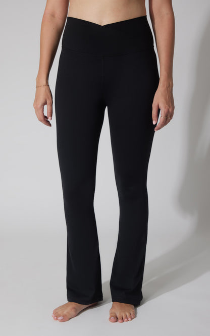 90 Degree by Reflex Lux Madison Crossover Waist 7/8 Flared Leg