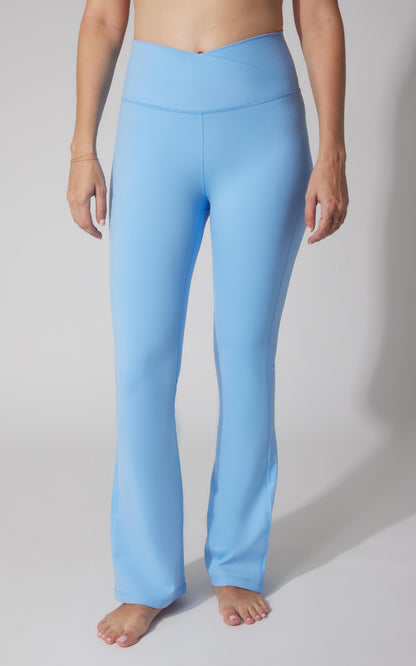 90 Degree by Reflex Lux Madison Crossover Waist 7/8 Flared Leg