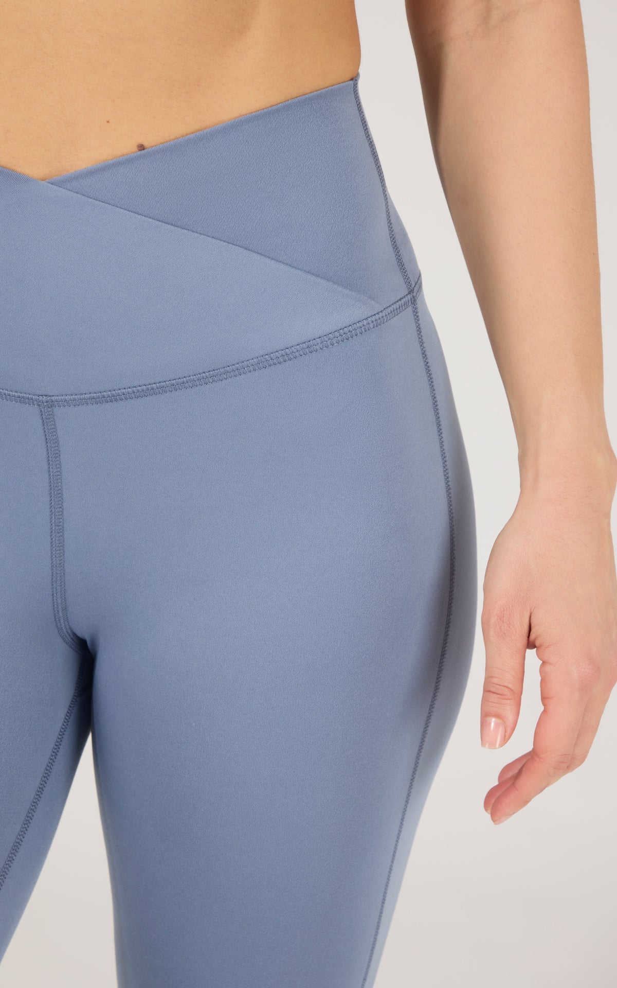 90 Degree by Reflex Lux Madison Crossover Waist 7/8 Flared Leg