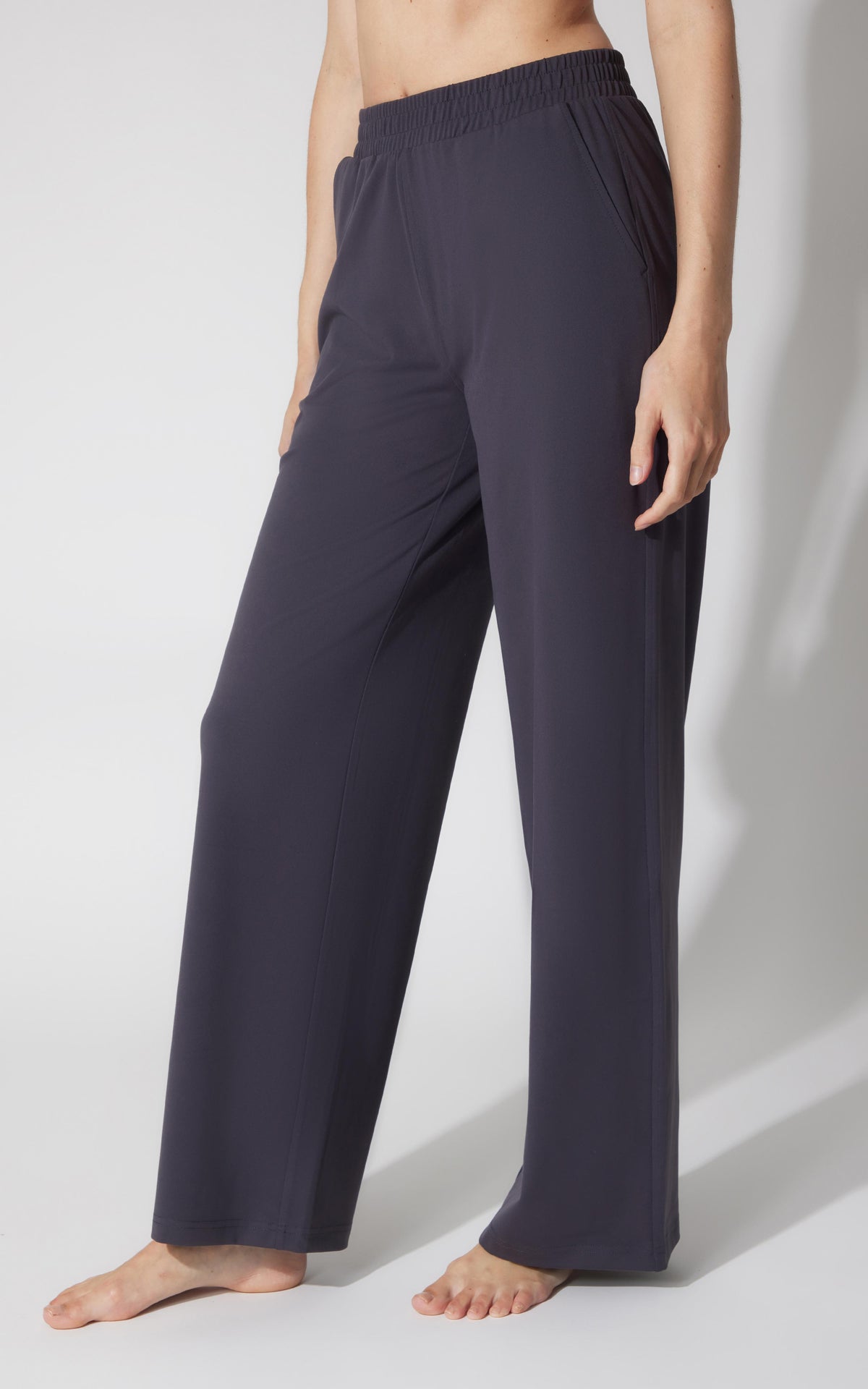 90 Degree by Reflex Lux Seoul Side Pocket Wide Leg Pant