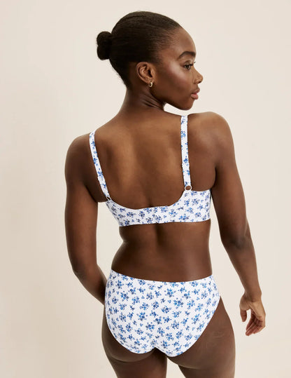 Revolution V-Neck Bra - Last Call