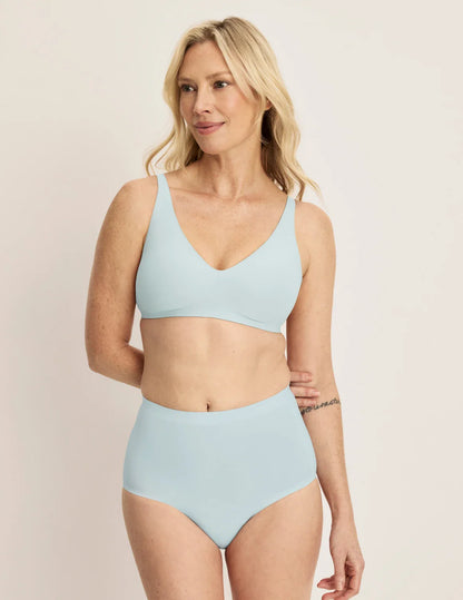 Revolution V-Neck Bra - Last Call