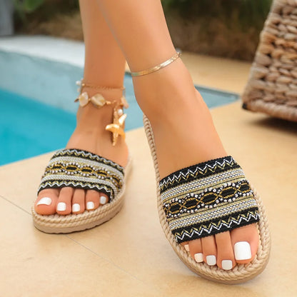 2026 New Summer Women Slippers Beach Fashion Sandals Ethnic Style Round Toe Casual Comfortable Flat Slippers Women Big Size 43