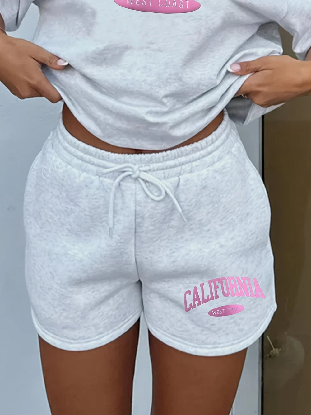 2026 New Loose-Fit S Shorts with Moon Pattern Simple and Stylish Print Design Elegant Casual and Versatile Loose Pants