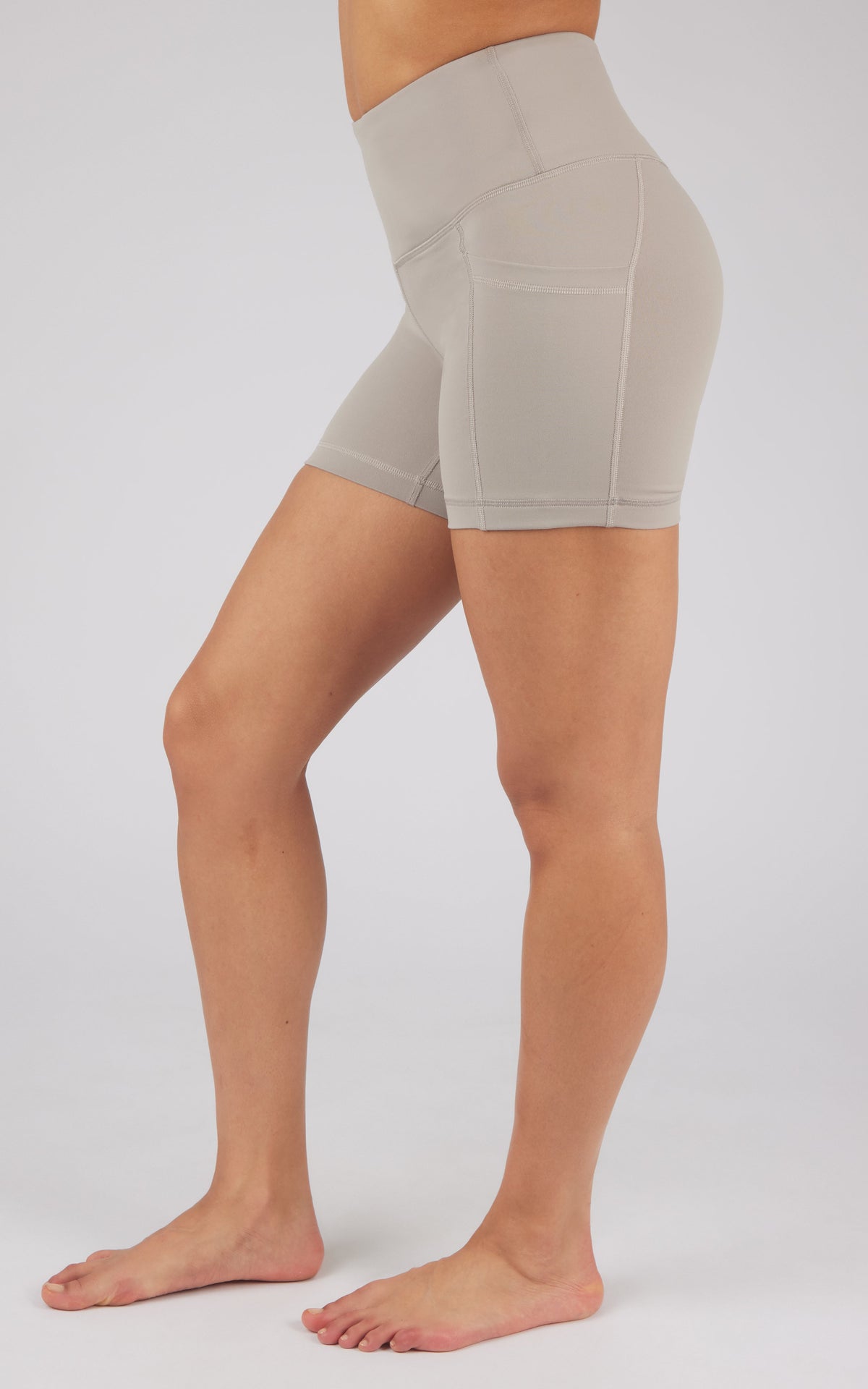 90 Degree by Reflex Lux Tribeca 5" High Waist Side Pocket Bike Short