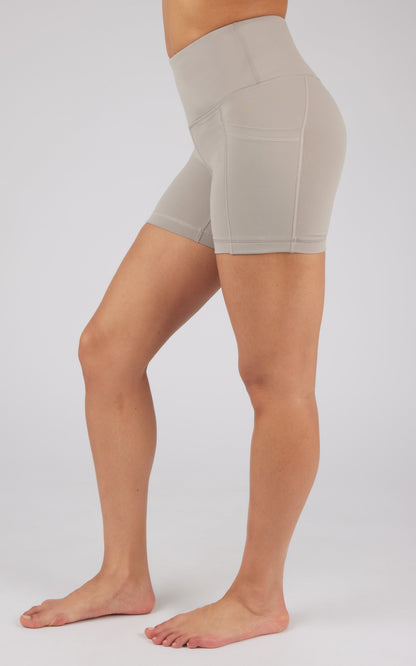 90 Degree by Reflex Lux Tribeca 5" High Waist Side Pocket Bike Short