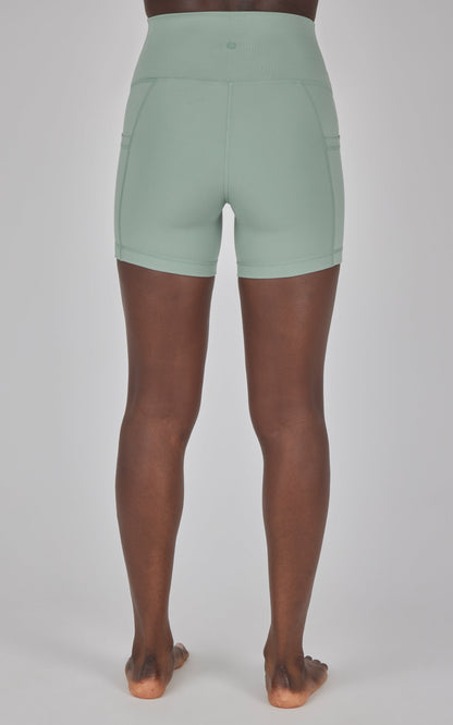 90 Degree by Reflex 2 PK Lux 5" One Classic and One Pocketed Shorts