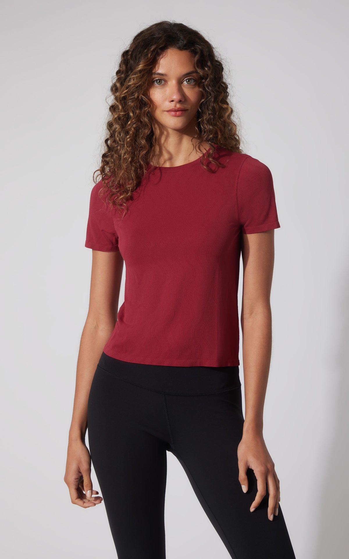 90 Degree by Reflex Seamless Crew Neck Patterned Short Sleeve Top