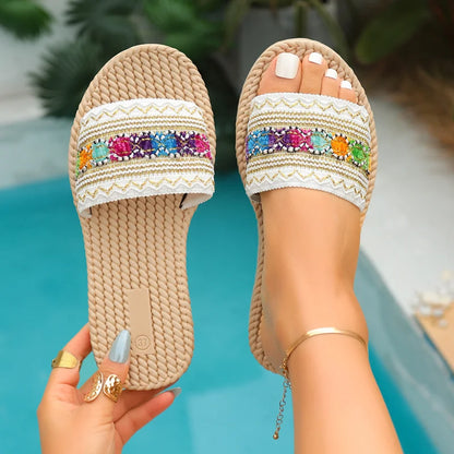 2026 New Summer Women Slippers Beach Fashion Sandals Ethnic Style Round Toe Casual Comfortable Flat Slippers Women Big Size 43