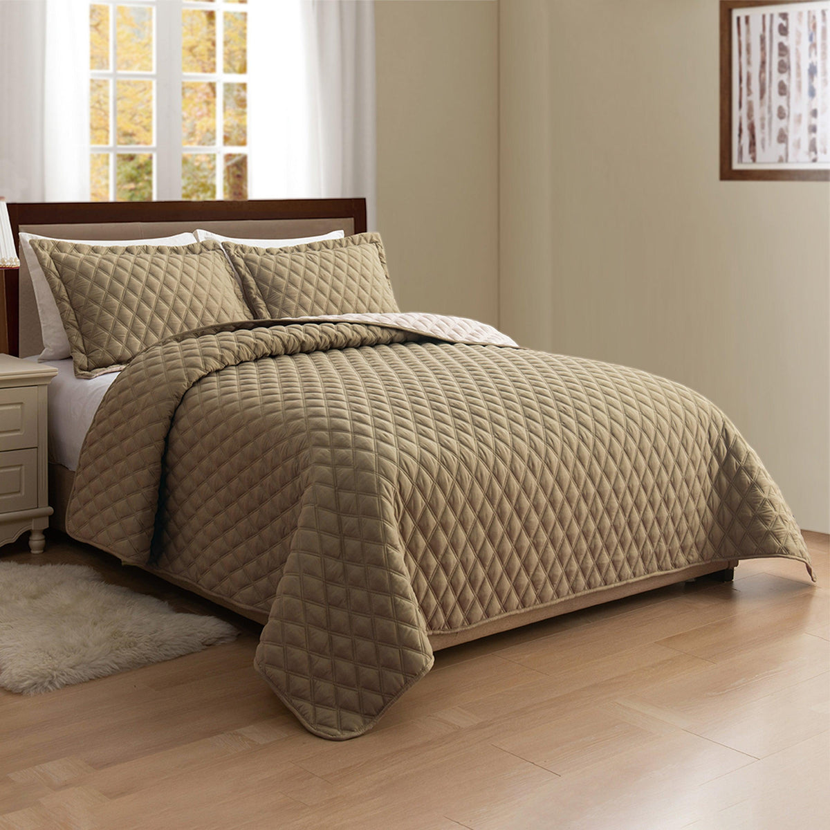 Elegant Comfort 3-Piece Diamond Quilted Reversible Bedspread Coverlet Set
