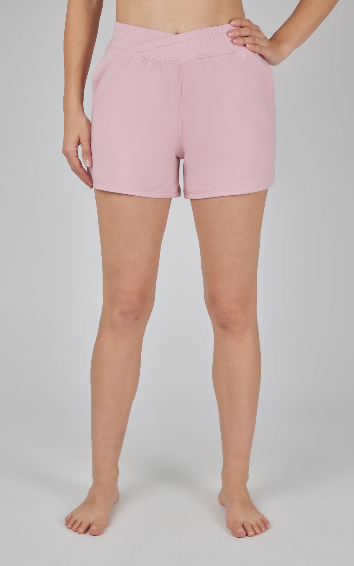 90 Degree by Reflex Lux Crossover Waistband 4" Side Pocket Short
