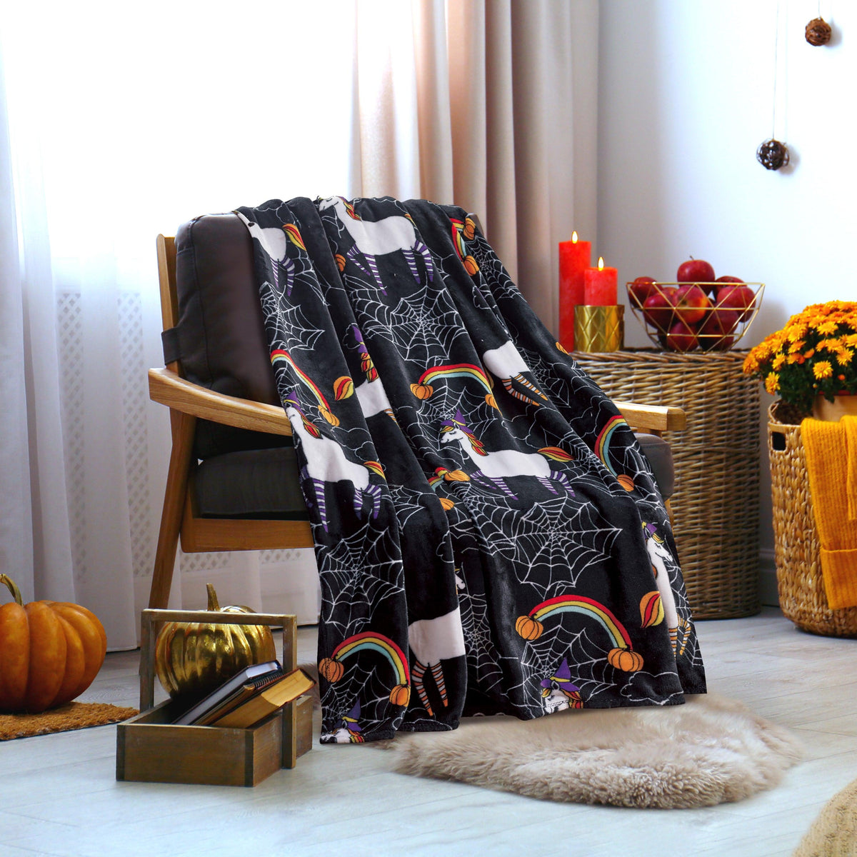 Elegant Comfort Halloween Theme Fleece Throw Blankets  - Velvety Feel, 50 x 60 inches