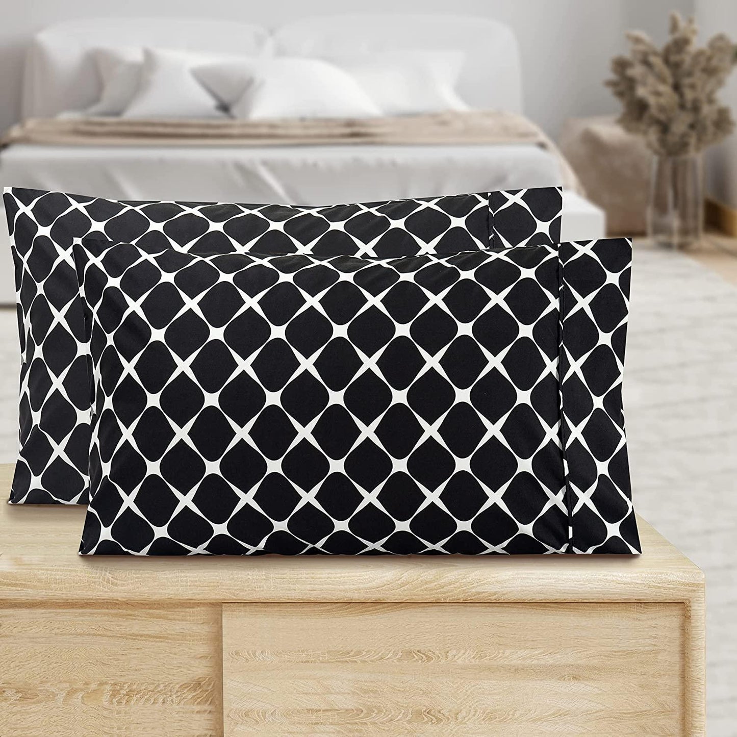 Elegant Comfort Set of 2 Bloomingdale Pattern - Pillowcases