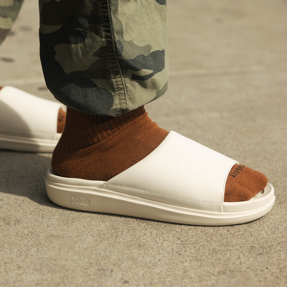 1776 Bald Eagle Motive Slide Sandals