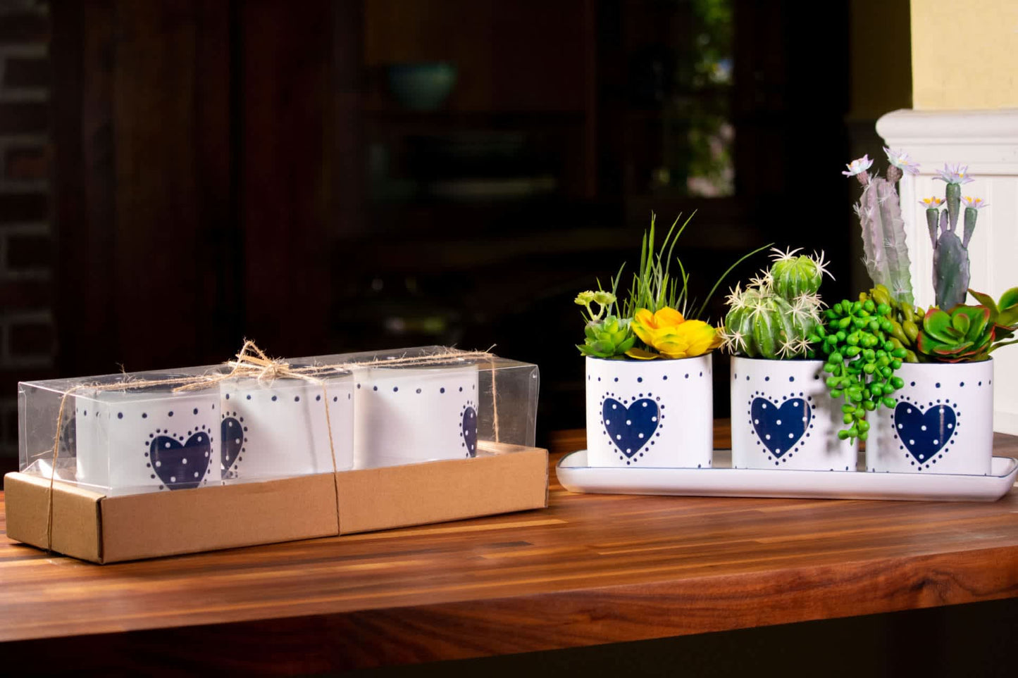 Country Heart Set Of 4" Planters W/Tray