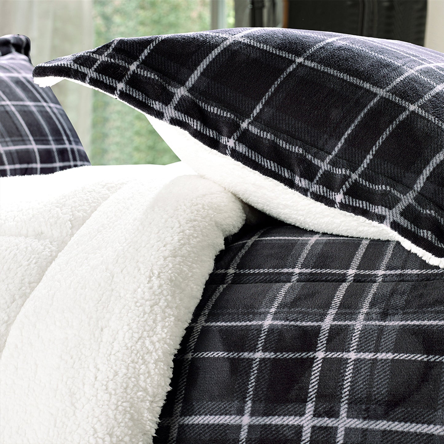 Elegant Comfort 3-Piece Plaid Micro-Suede Reversible Sherpa - Comforter Set