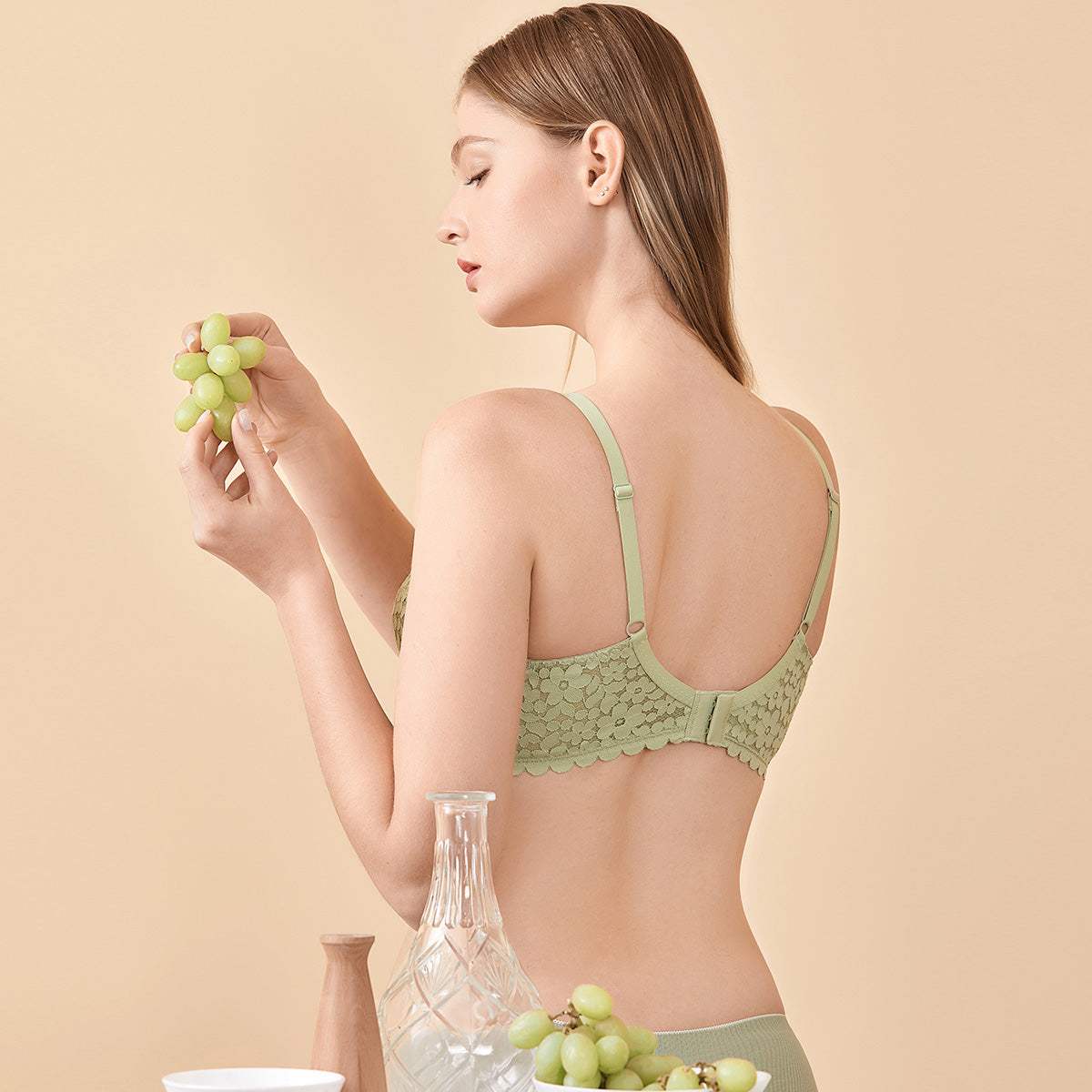 Floral Lace Unlined Minimizer Full Coverage Underwire Bra