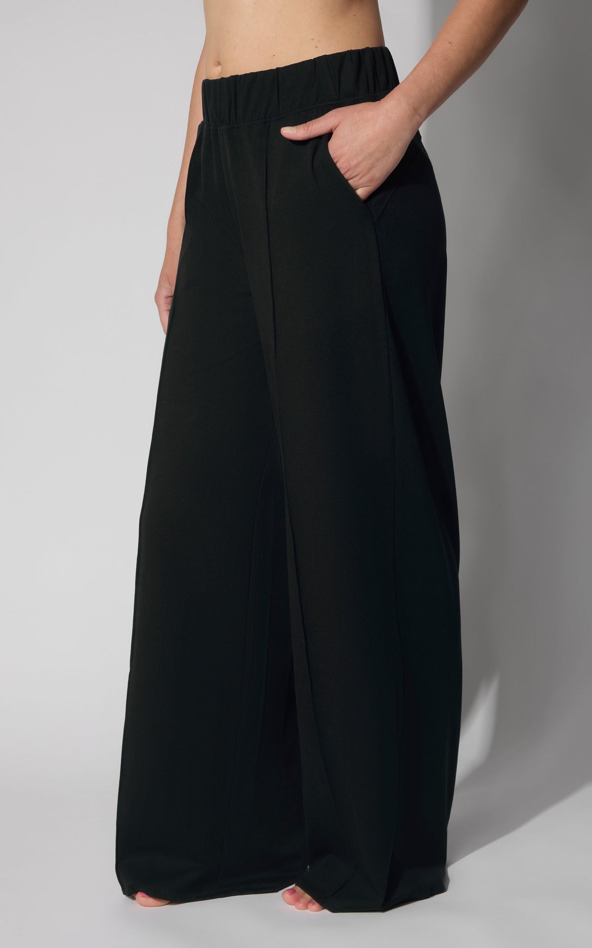 90 Degree by Reflex Lux La Brea Pintuck Pant