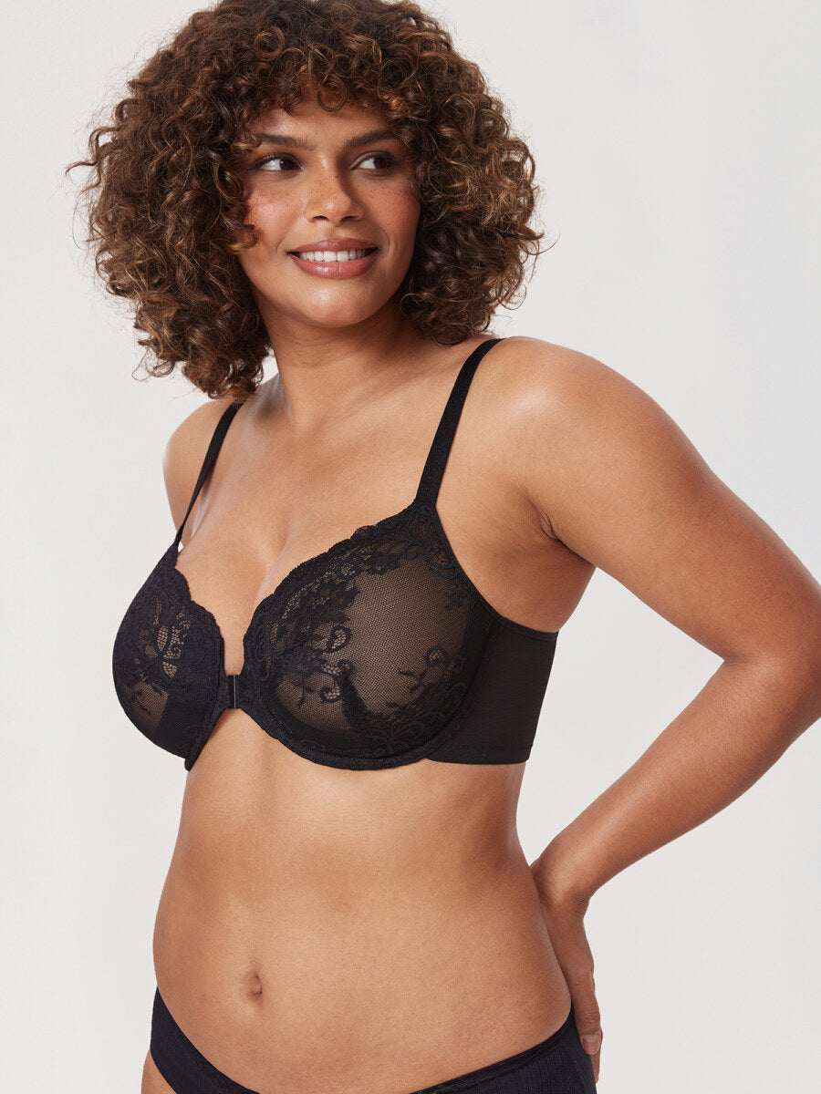 Front Closure Lace Underwire Plunge Bra