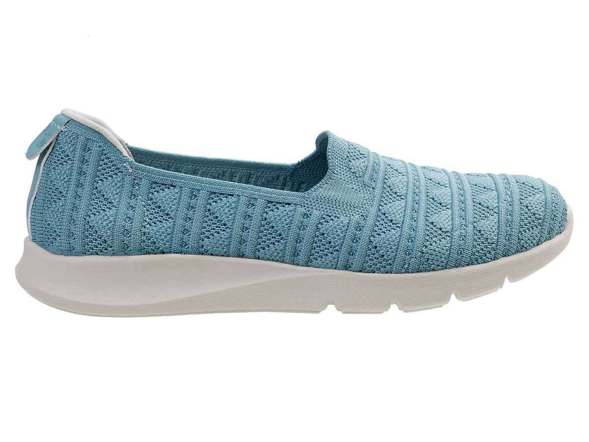 Comfort Stretch Crochet Sneakers - Medium