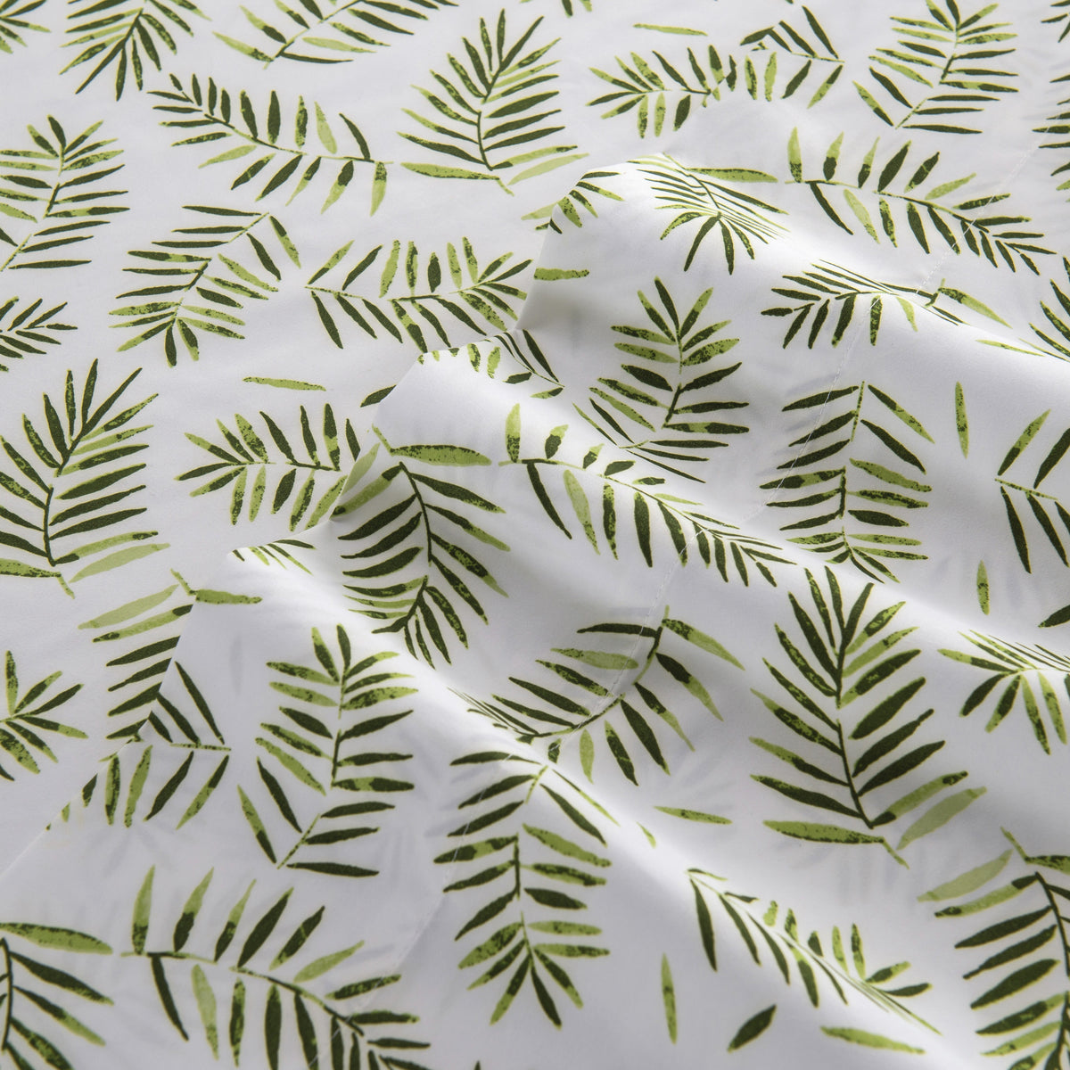 Elegant Comfort 6-Piece Tropical Pattern Bed Sheet Set - Soft as a Hotel Premium Quality
