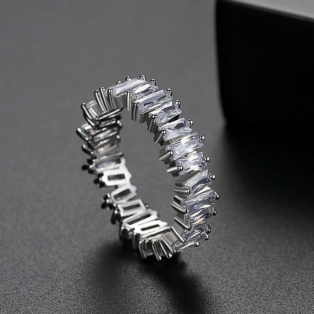 Crystal & Silvertone Ladder Band Ring