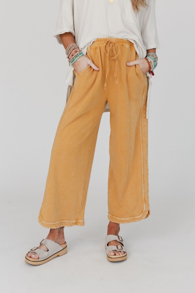 ✨So Comfy Wide Leg Pant Cropped Length
