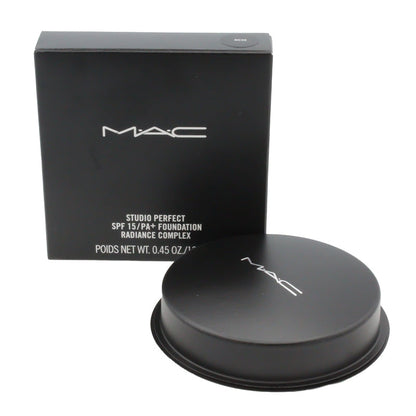 MAC Studio Perfect Powder Foundation Refill NC40
