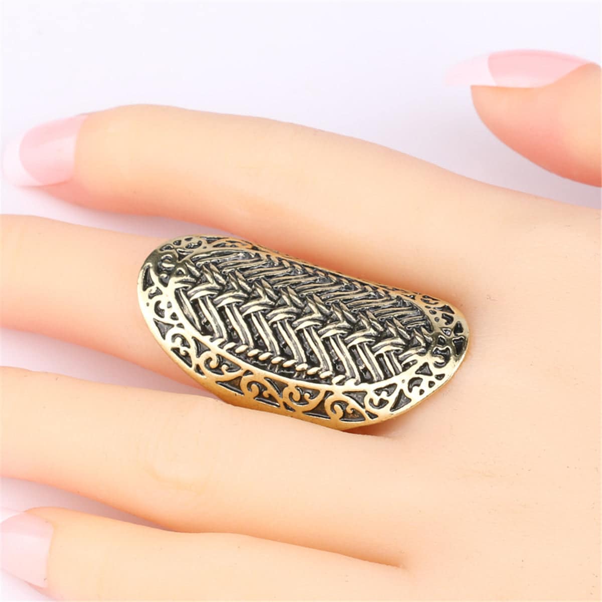 Goldtone Weaving Band Ring