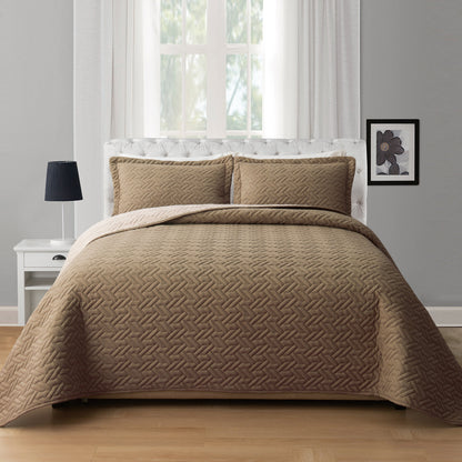Elegant Comfort 3-Piece Majestic Quilted Reversible Bedspread Coverlet Set