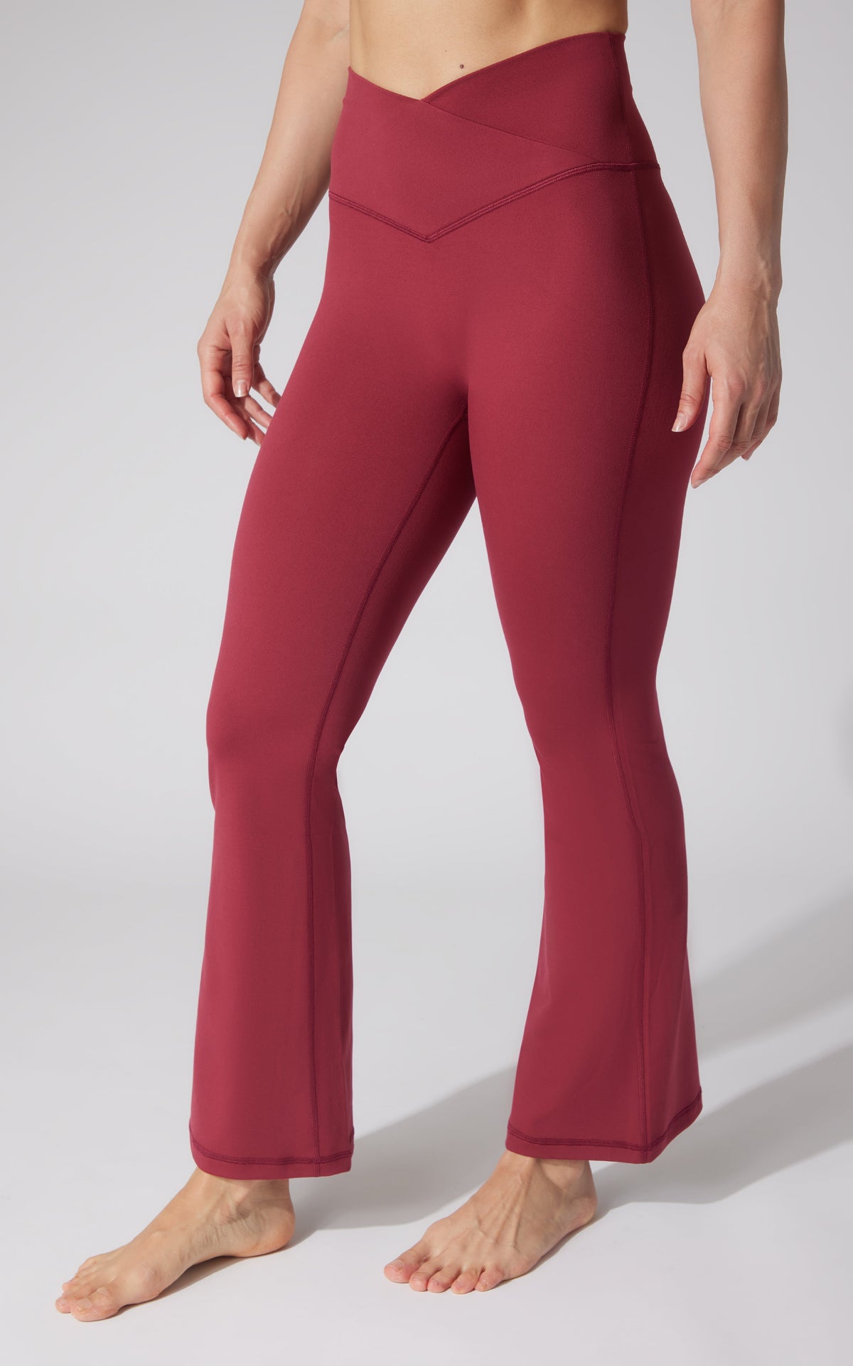 90 Degree by Reflex Lux Sophia 29.5" Crossover Flare Pant