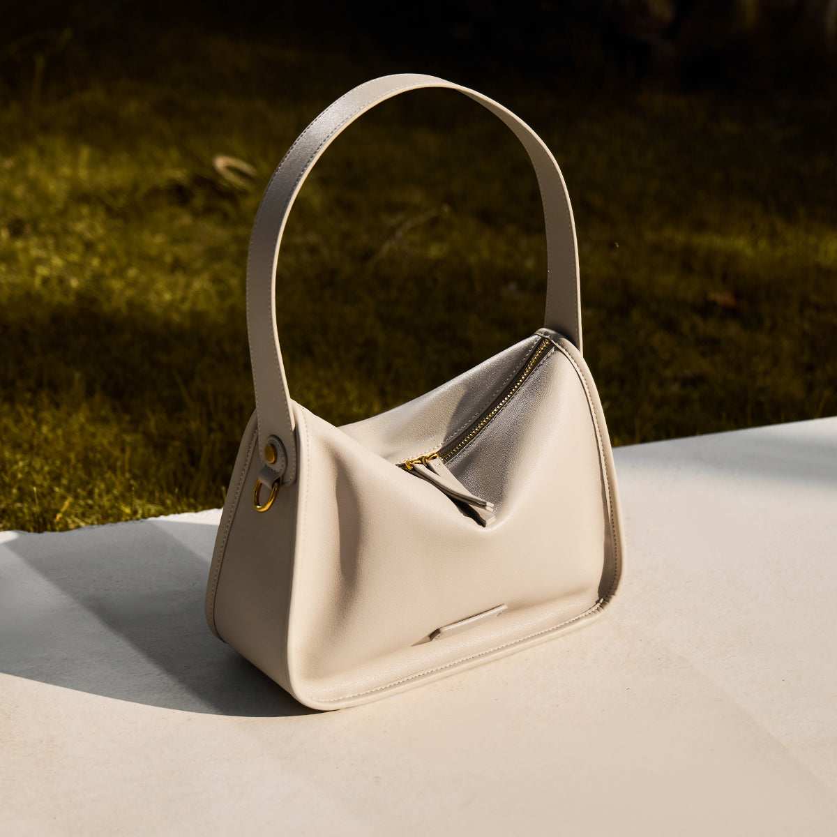 Classic Julie Leather Slouch Shoulder Bag