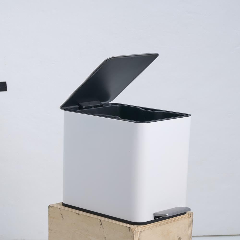 4 Supply Stainless Steel Kitchen Trash Can